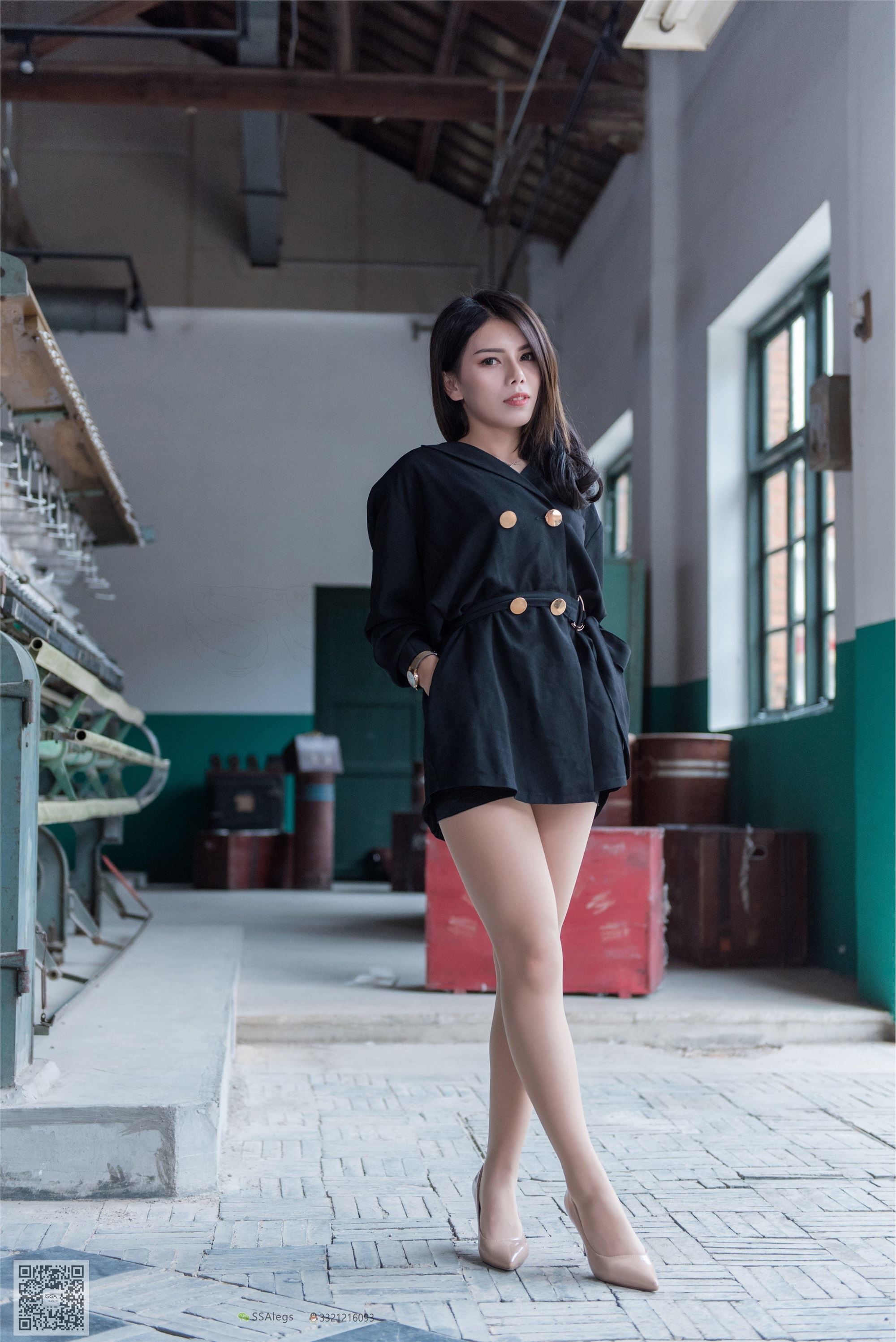 SSA丝社 NO.024 高冷混血女王芷沫肉丝街拍